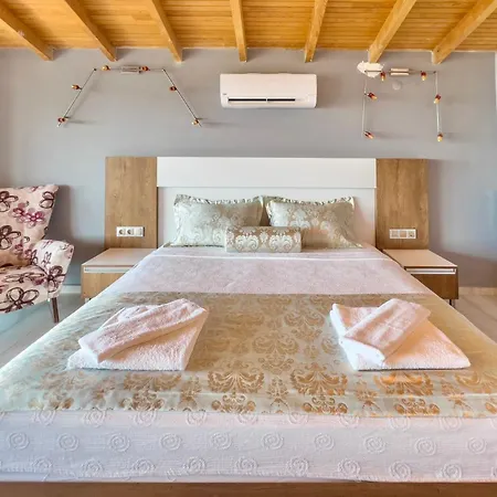 Stonehillkas 3* Каш