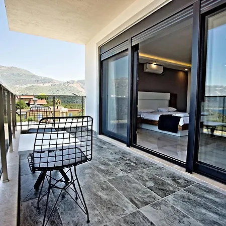 Stonehillkas Hotel 3*