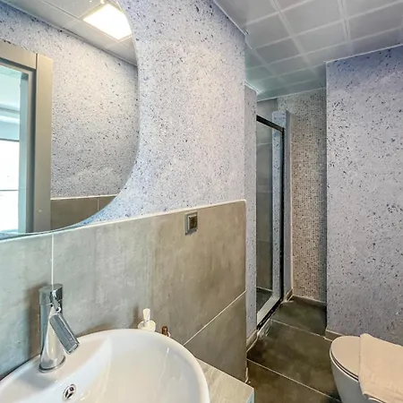 Hotel Stonehillkas 3*